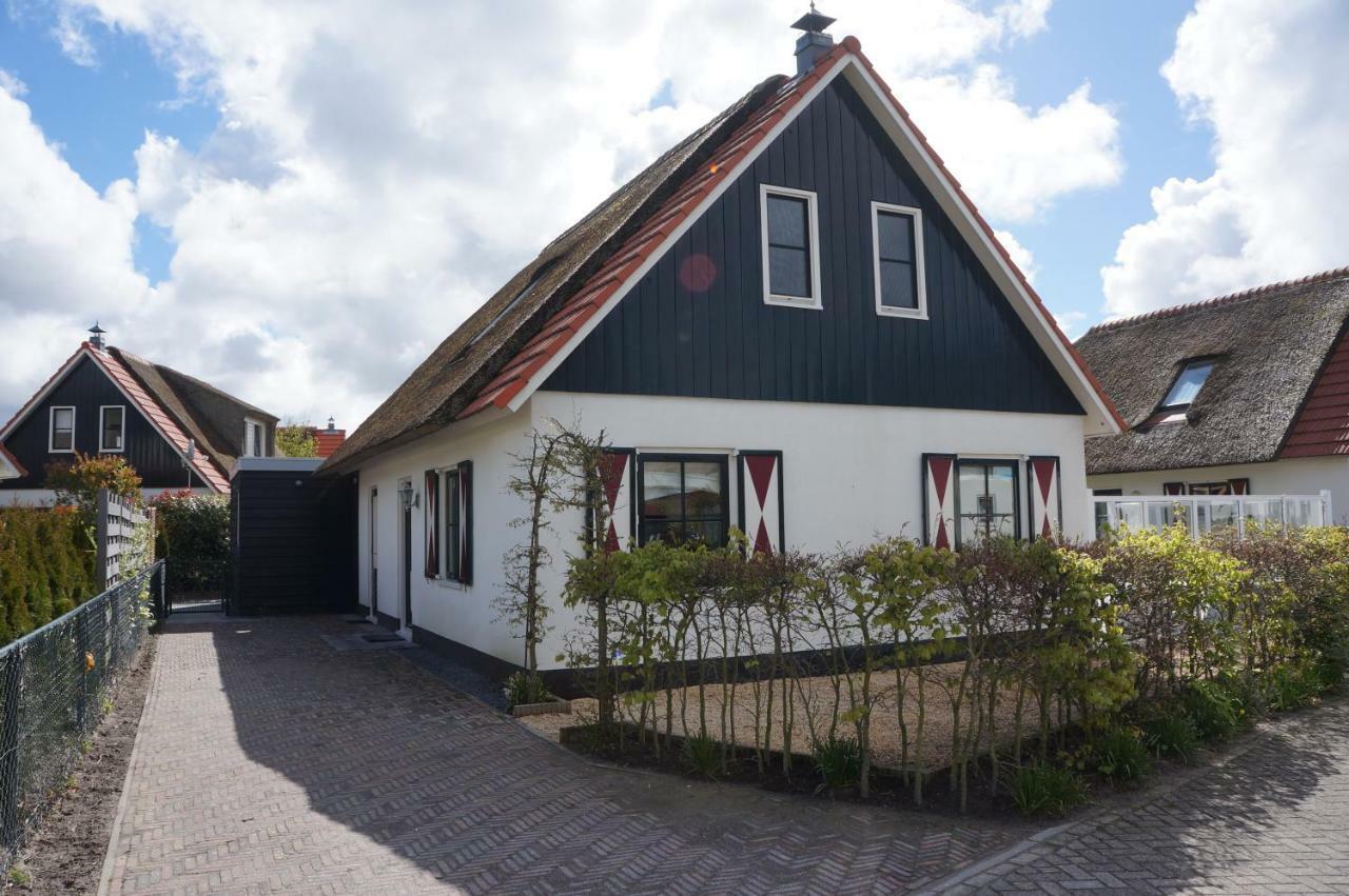 Villa Buiten 130 Met Sauna Callantsoog Exteriör bild