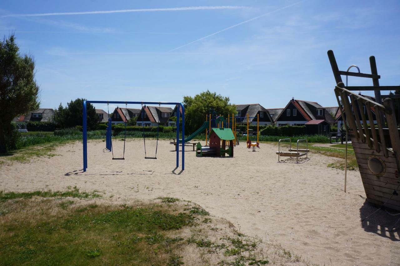 Villa Buiten 130 Met Sauna Callantsoog Exteriör bild